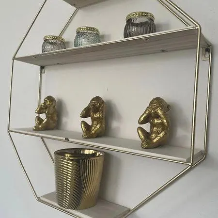 Clifton - Newly Refurbished - Free Wifi And Parking- Near Centre *